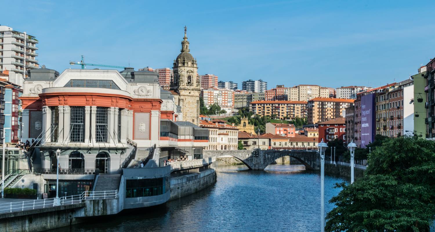 An adventure touring the most emblematic places in Portugal Lisbon & Northern Spain