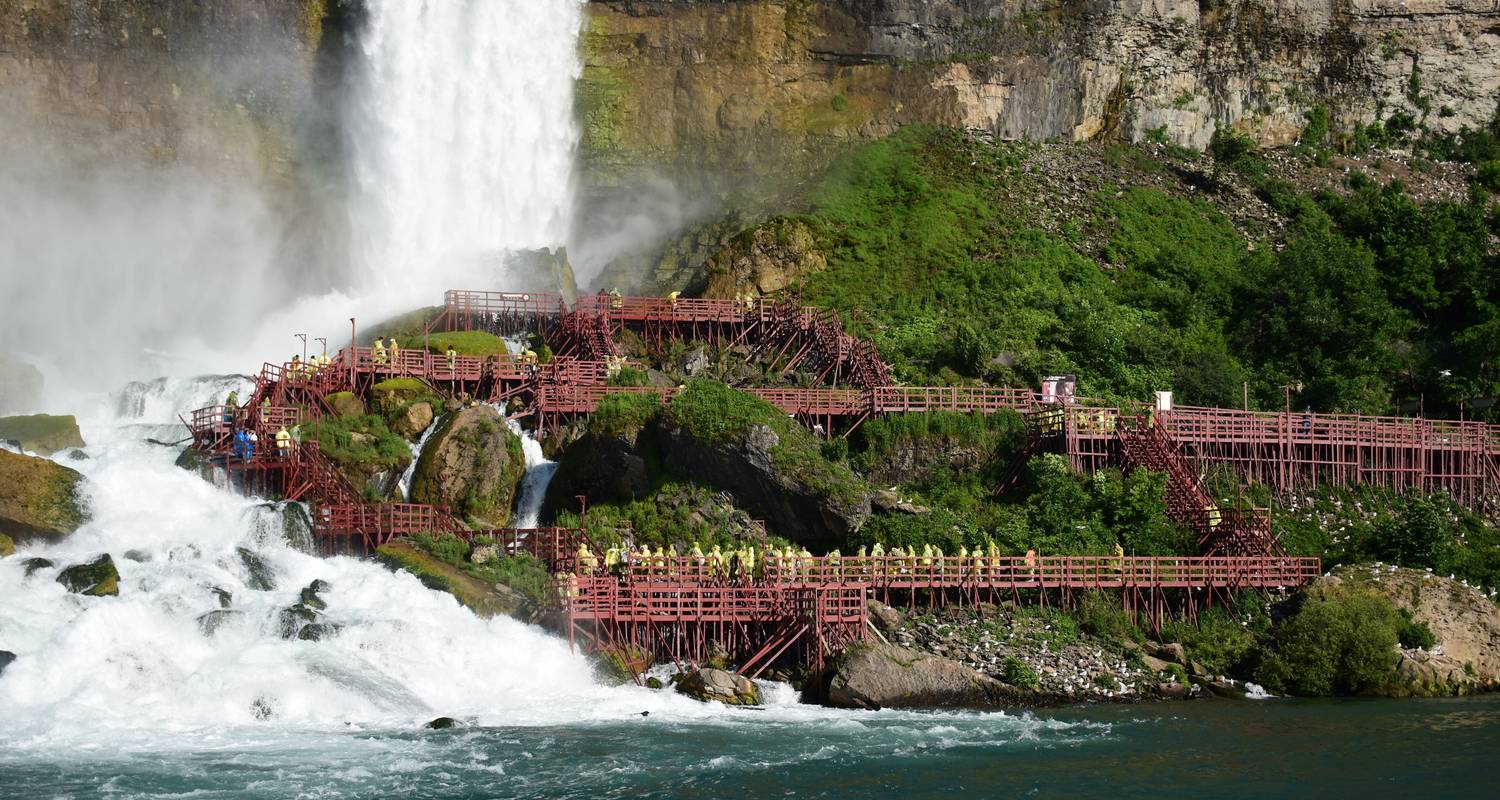 Indulgence In Eastern Canada (Small Groups, 8 Days)