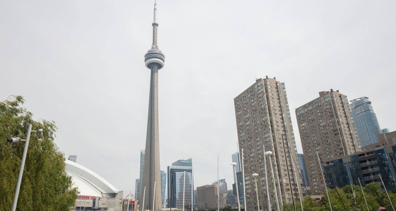 Niagara Falls Toronto & 1000 Islands – 3 Days
