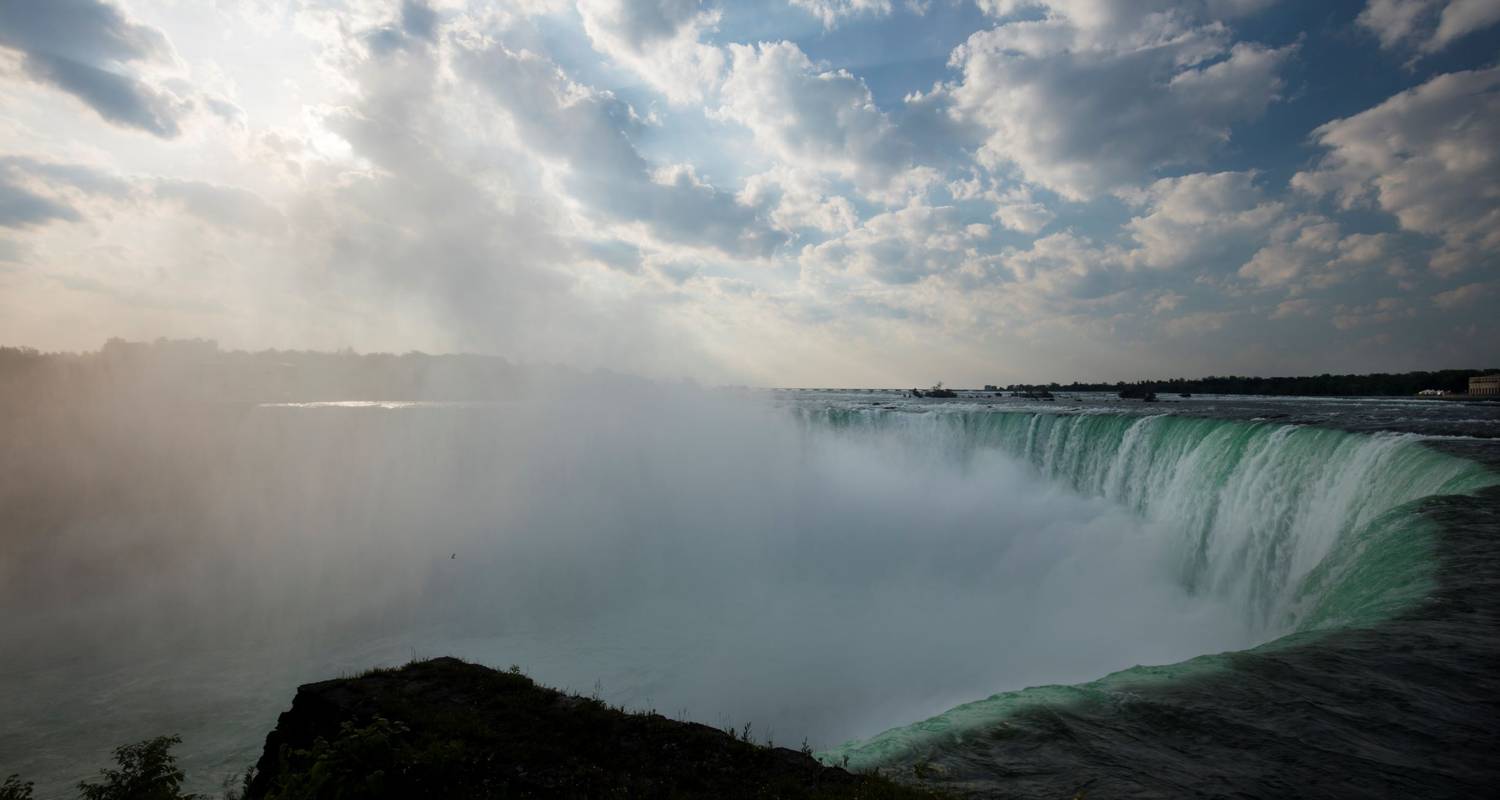 Niagara Falls And Outlet Shopping