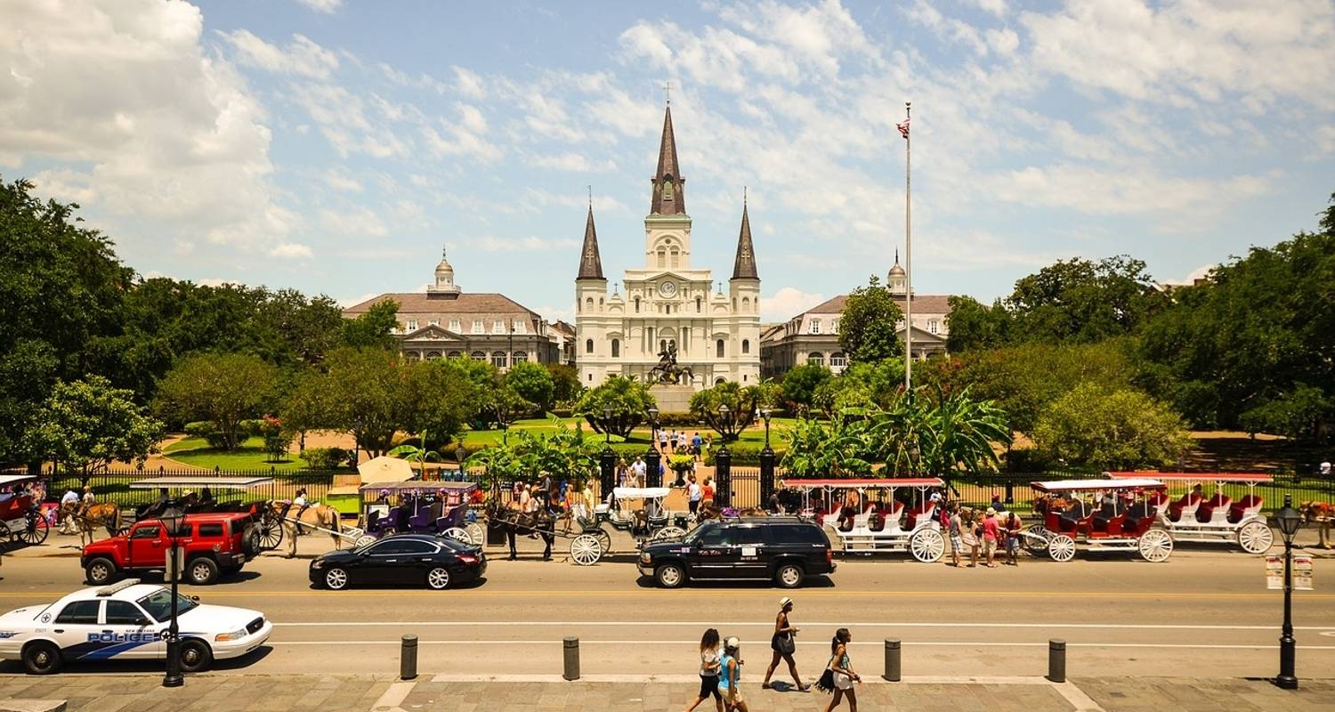 Tastes And Sounds Of The South (10 Days)