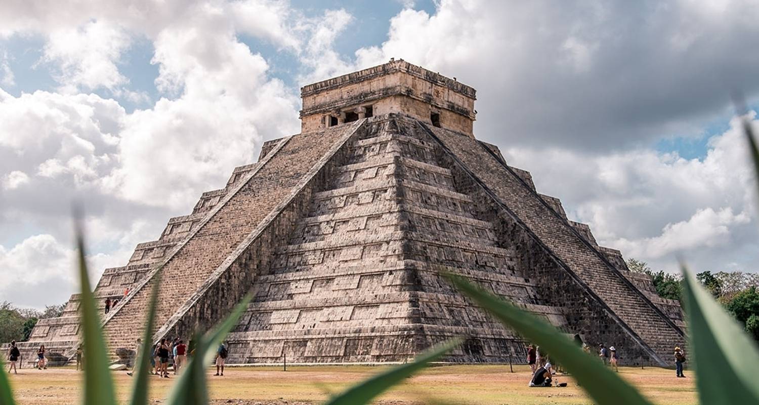 An adventure touring the most emblematic places in Mexico Premium Mexico Yucatan Highlights