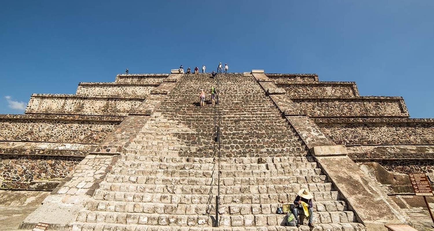 An adventure touring the most emblematic places in Mexico Premium Mexico City To Oaxaca
