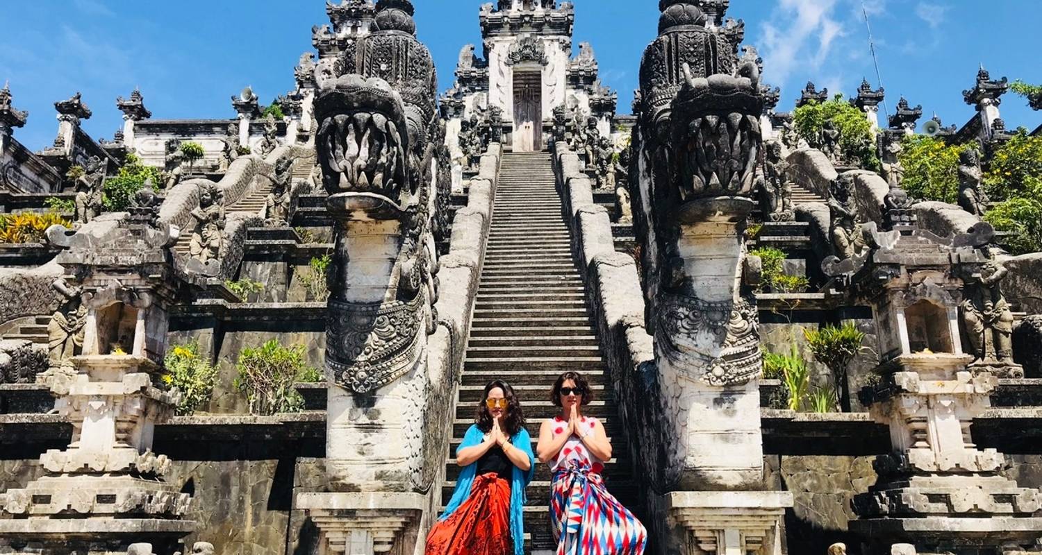 An adventure touring the most emblematic places in Viet Nam Vietnam And Bali Escapes 12-Day