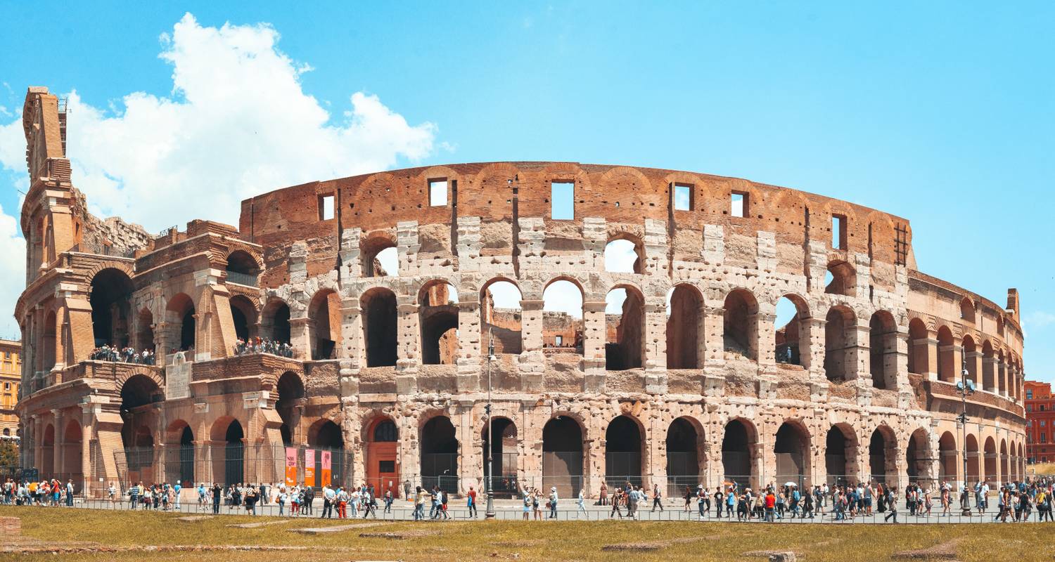 An adventure touring the most emblematic places in Italy Italian Holiday (7 Days)