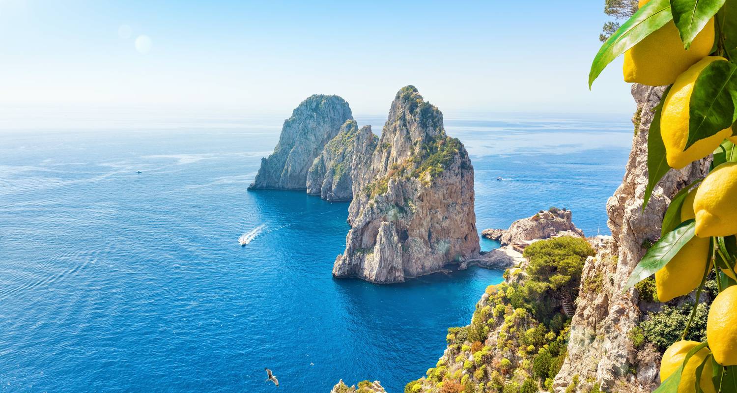 An adventure touring the most emblematic places in Italy La Dolce Vita Experience
