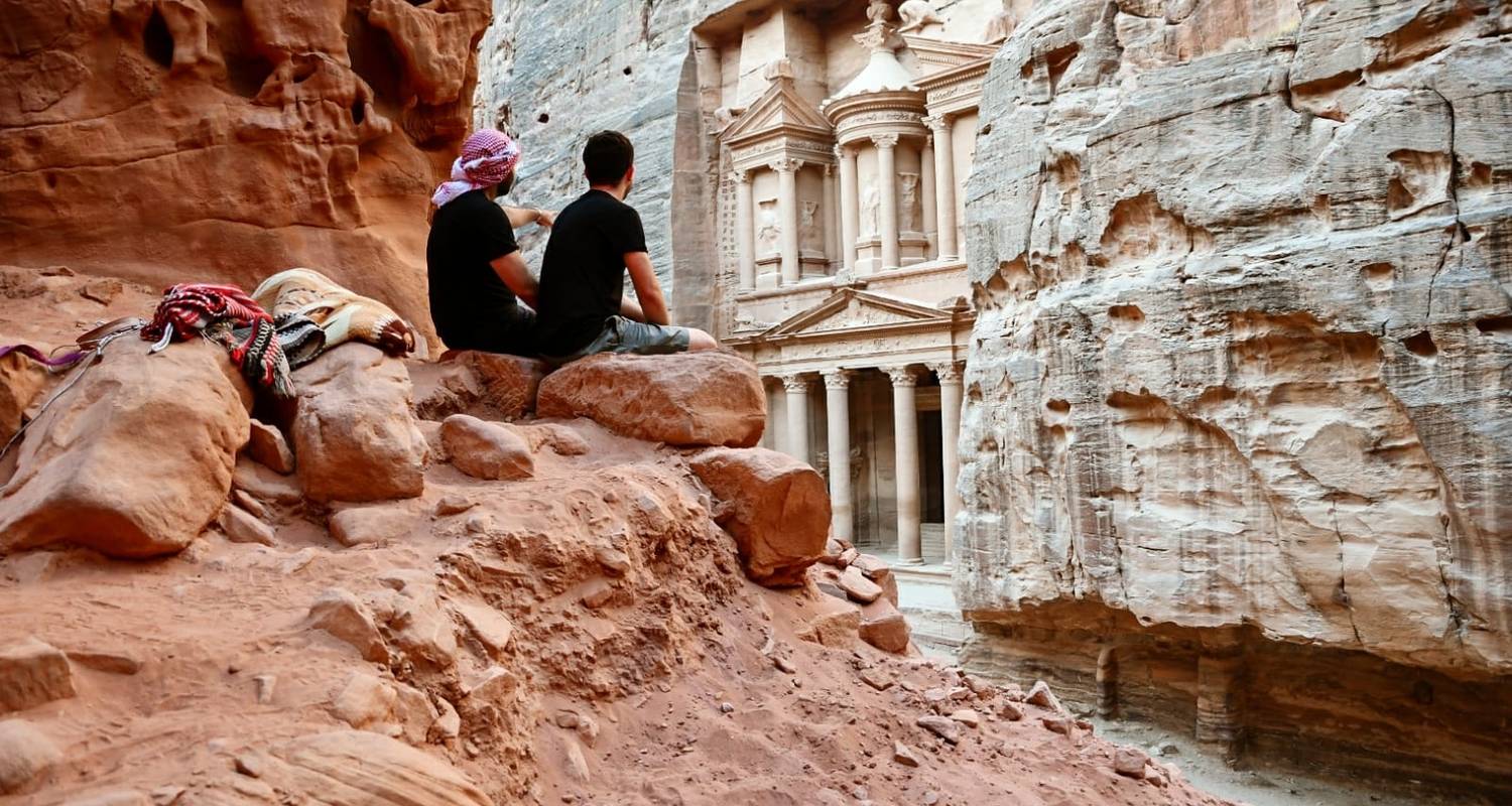 An adventure touring the most emblematic places in Jordan Short Trip To Petra