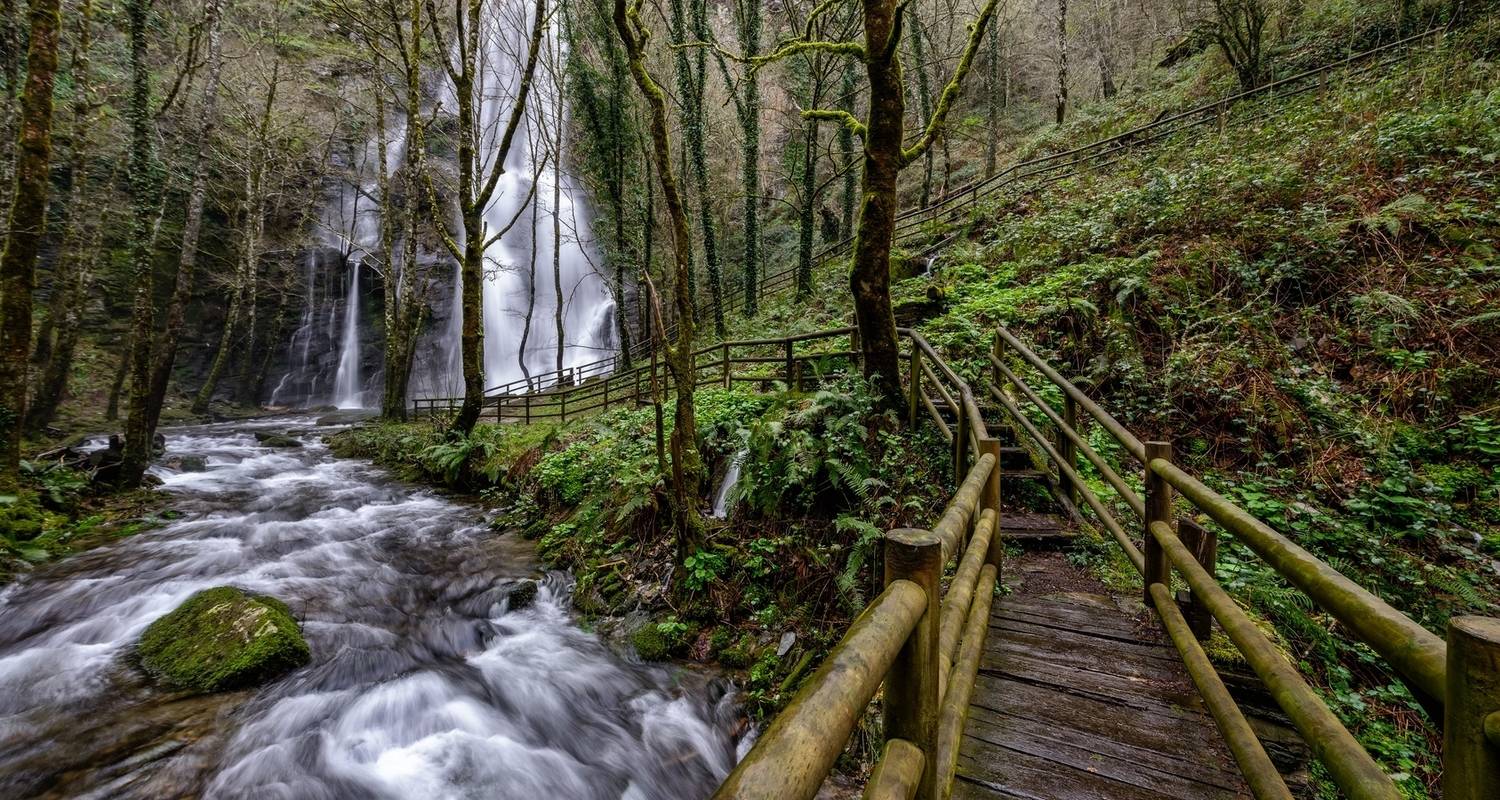 An adventure touring the most emblematic places in Spain "Camino De Santiago" (Way Of St James): Portuguese Way From