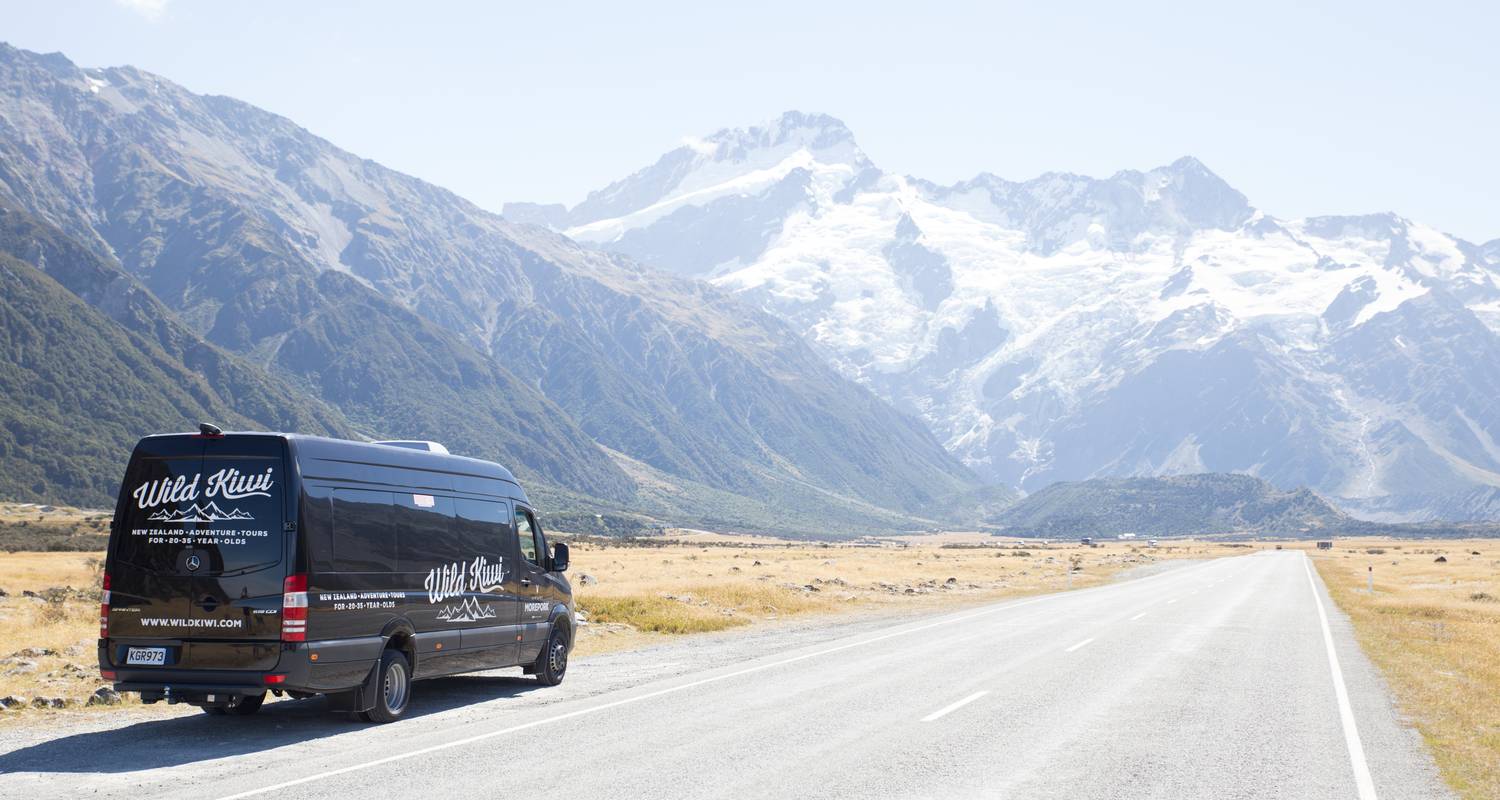 An adventure touring the most emblematic places in New Zealand Southern Voyager