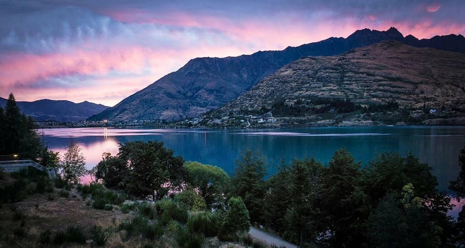 An adventure touring the most emblematic places in New Zealand New Zealand – South Island Multisport