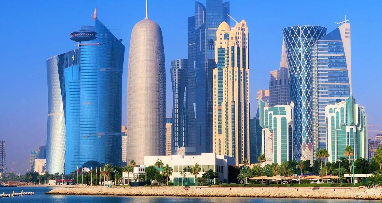 An adventure touring the most emblematic places in Qatar Tailor-Made Private Qatar Tour With Desert Safari, Daily Dep