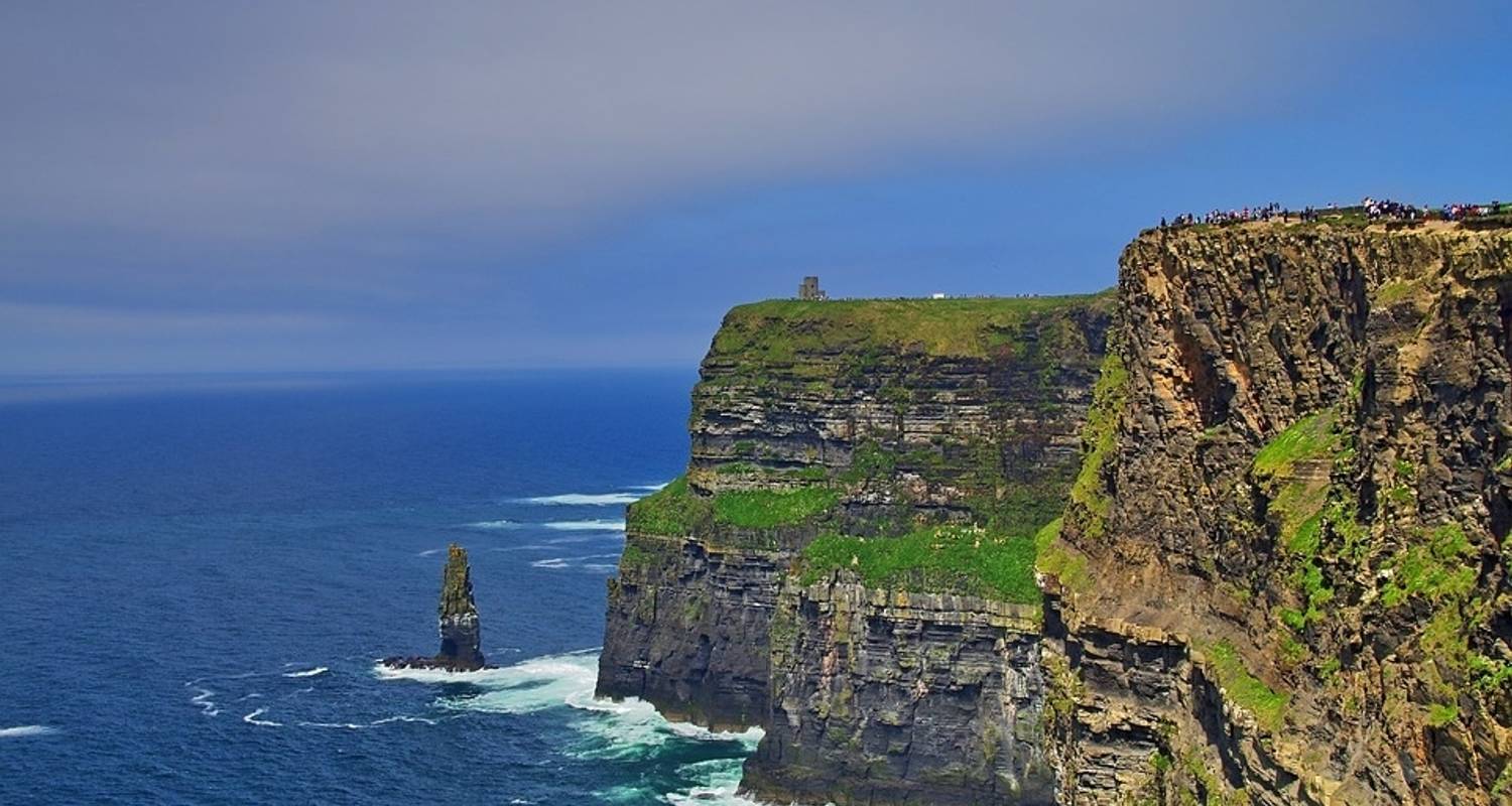 An adventure touring the most emblematic places in United Kingdom of Great Britain and Northern Ireland Ultimate Ireland (Small Groups, 12 Days)