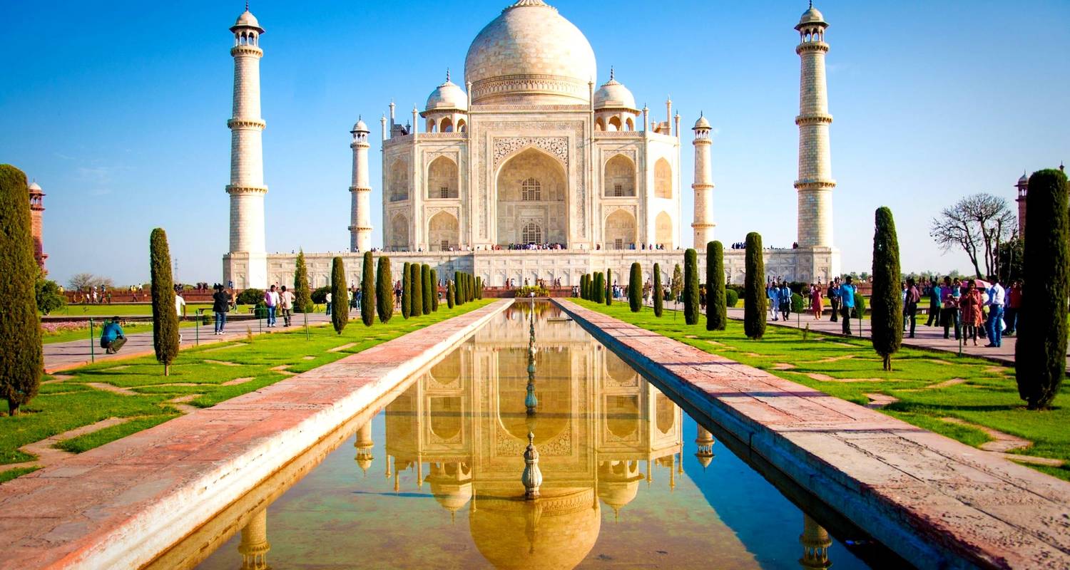 14-Day India Odyssey: Golden Triangle, Varanasi, Taj Mahal &