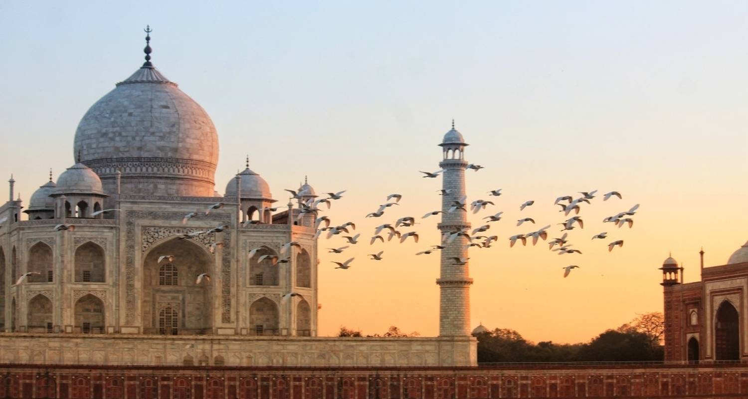 Unforgettable 7 Day Guided Golden Triangle Tour Of India