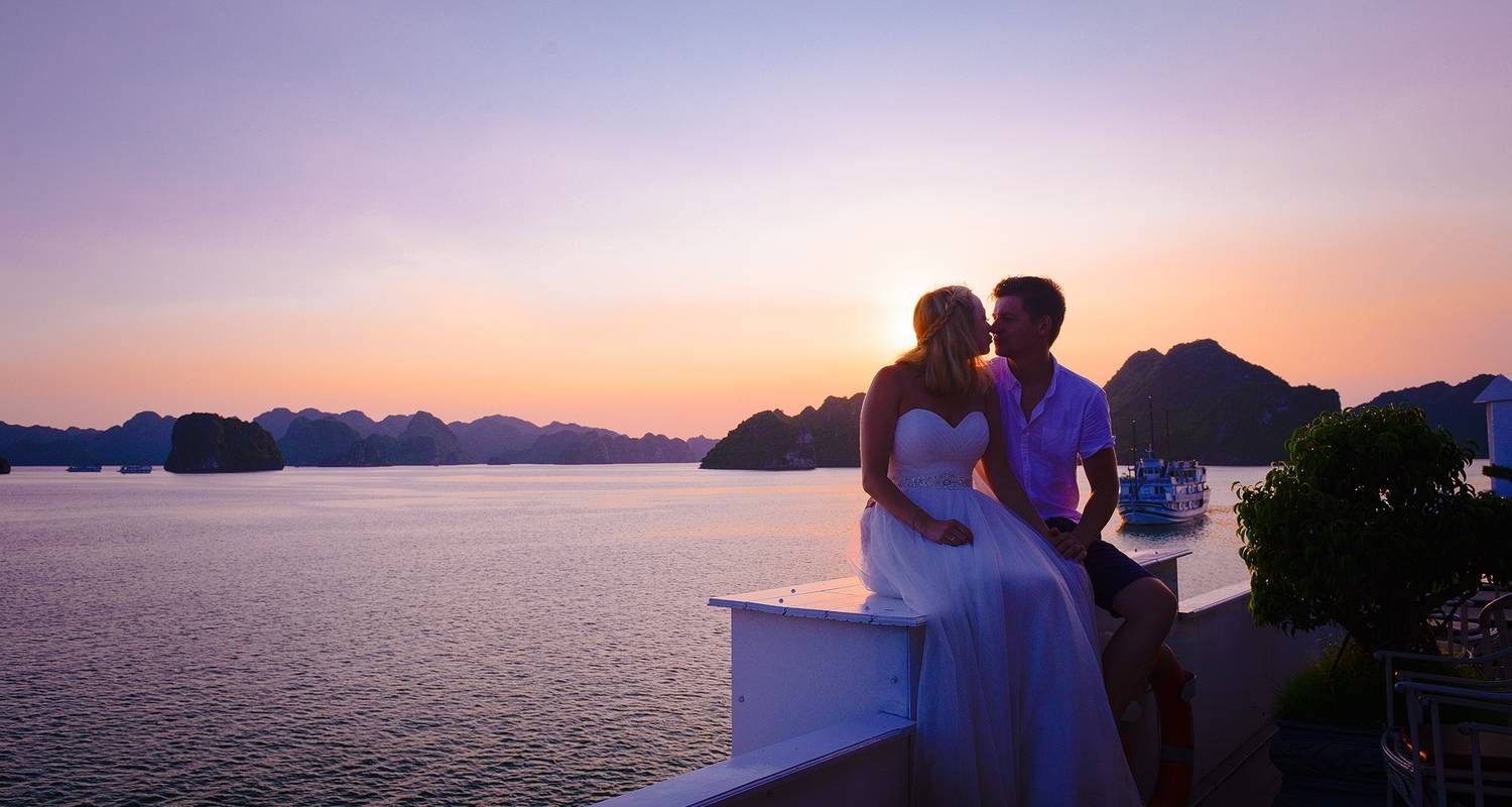 An adventure touring the most emblematic places in Viet Nam Vietnam Romantic Honeymoon And Phu Quoc Island Extension 14-