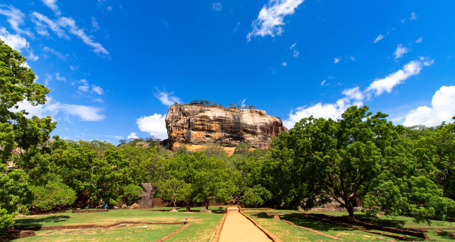 2 Nights 3 Days Sri Lanka Package