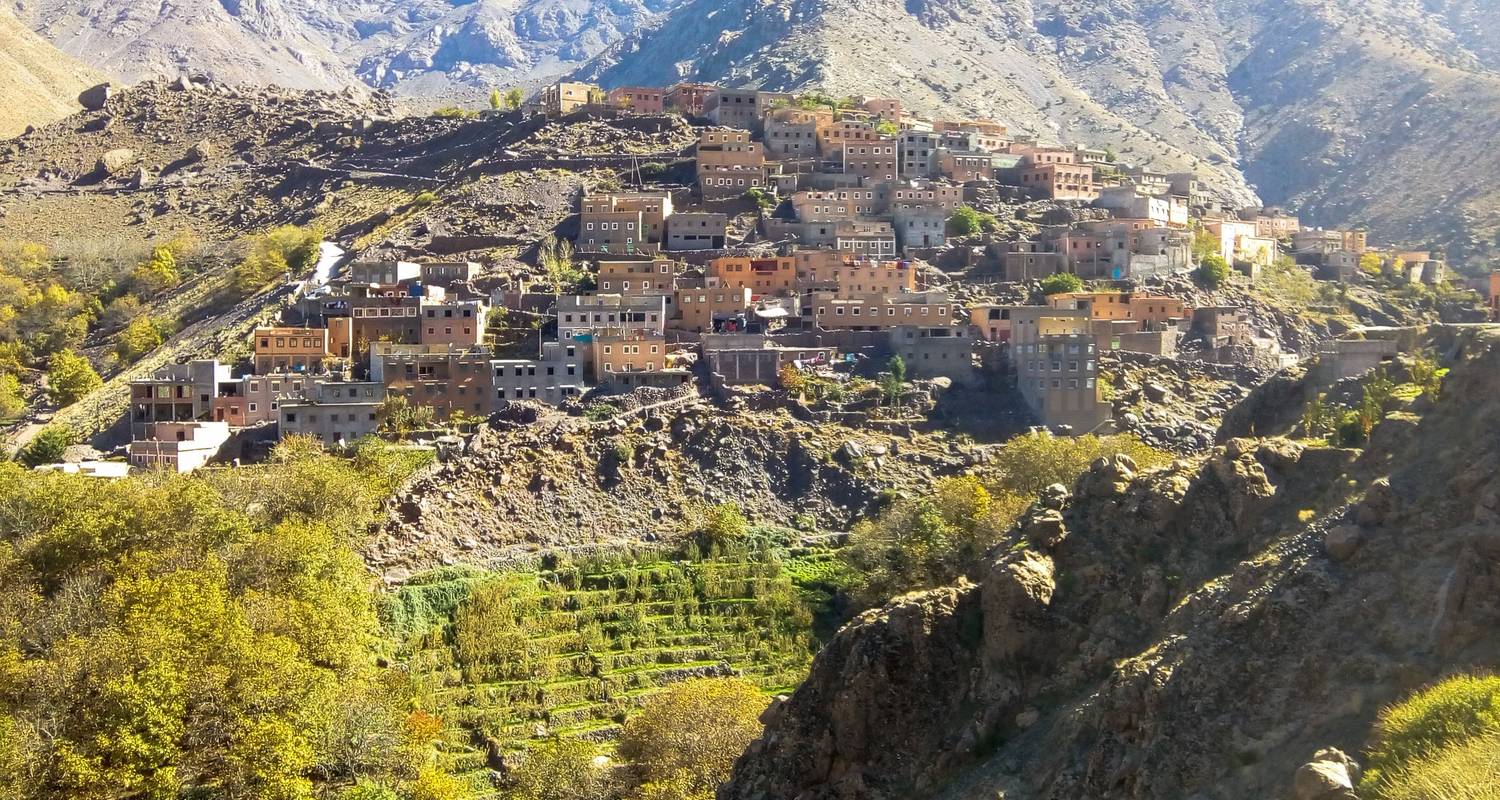 An adventure touring the most emblematic places in Morocco 2 Days Hike Overnight Berber Villages - High Atlas Mountains