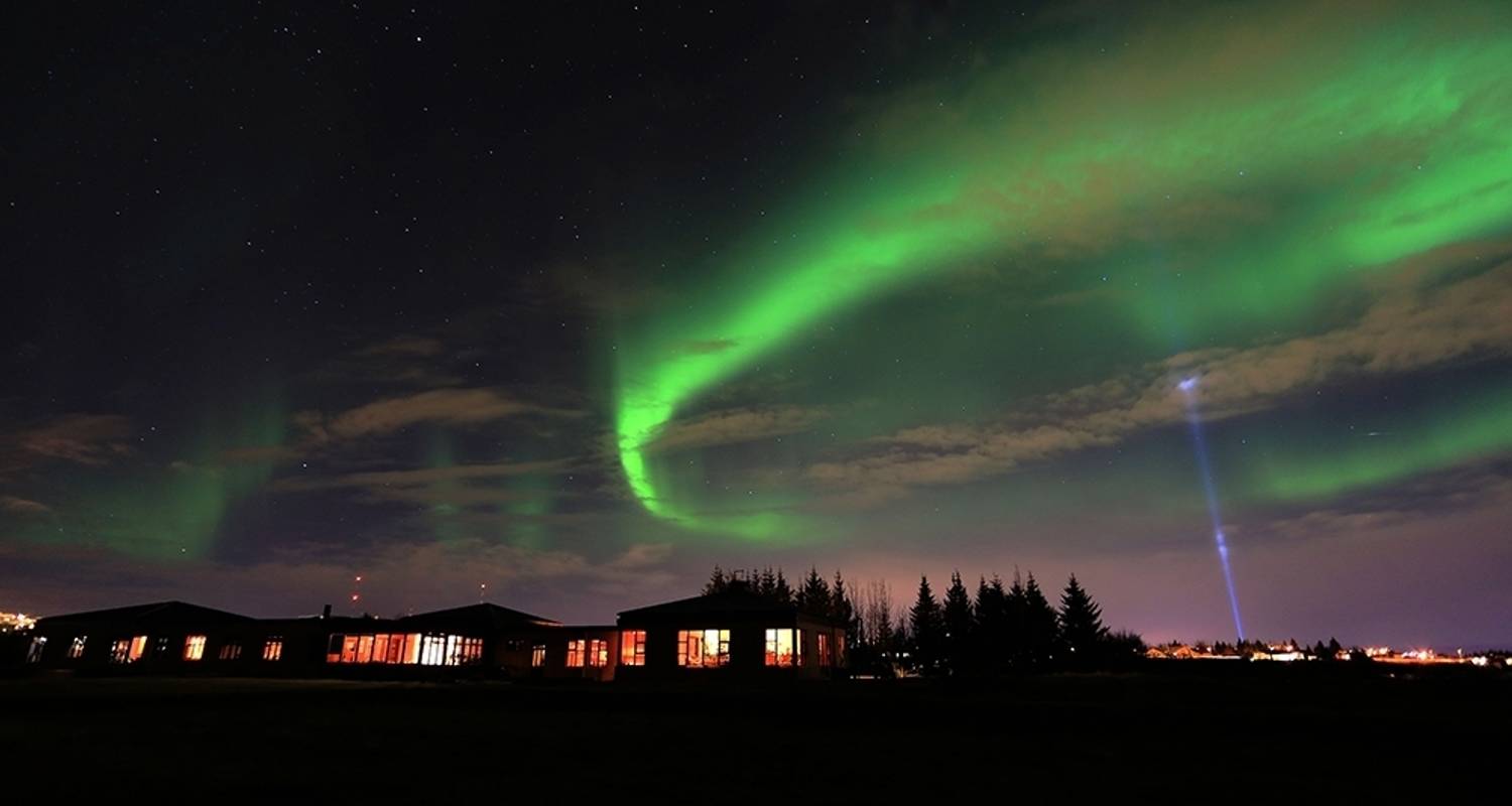 An adventure touring the most emblematic places in Iceland Iceland Winter Adventure
