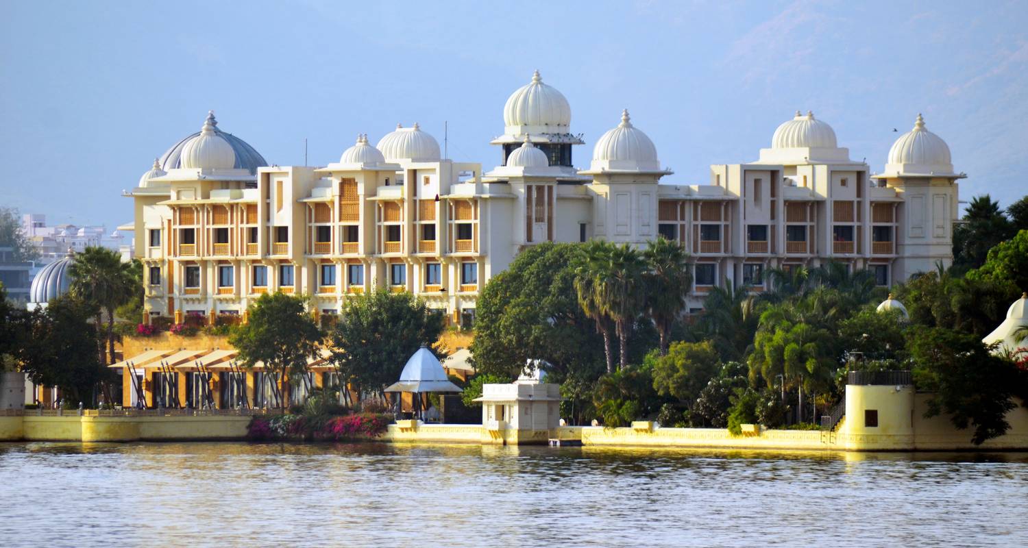 Incredible Golden Triangle Tour With Udaipur, Mumbai & Goa