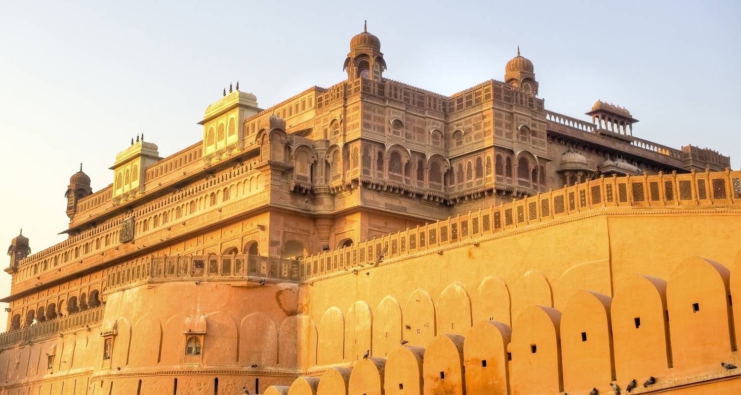 An adventure touring the most emblematic places in India Rajasthan Tour With Mumbai - 14 Days