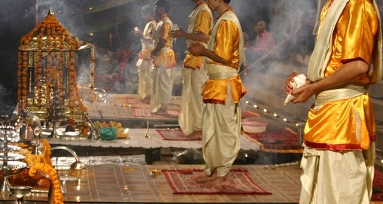 North India Highlights (Delhi-Agra-Jaipur) And Varanasi With
