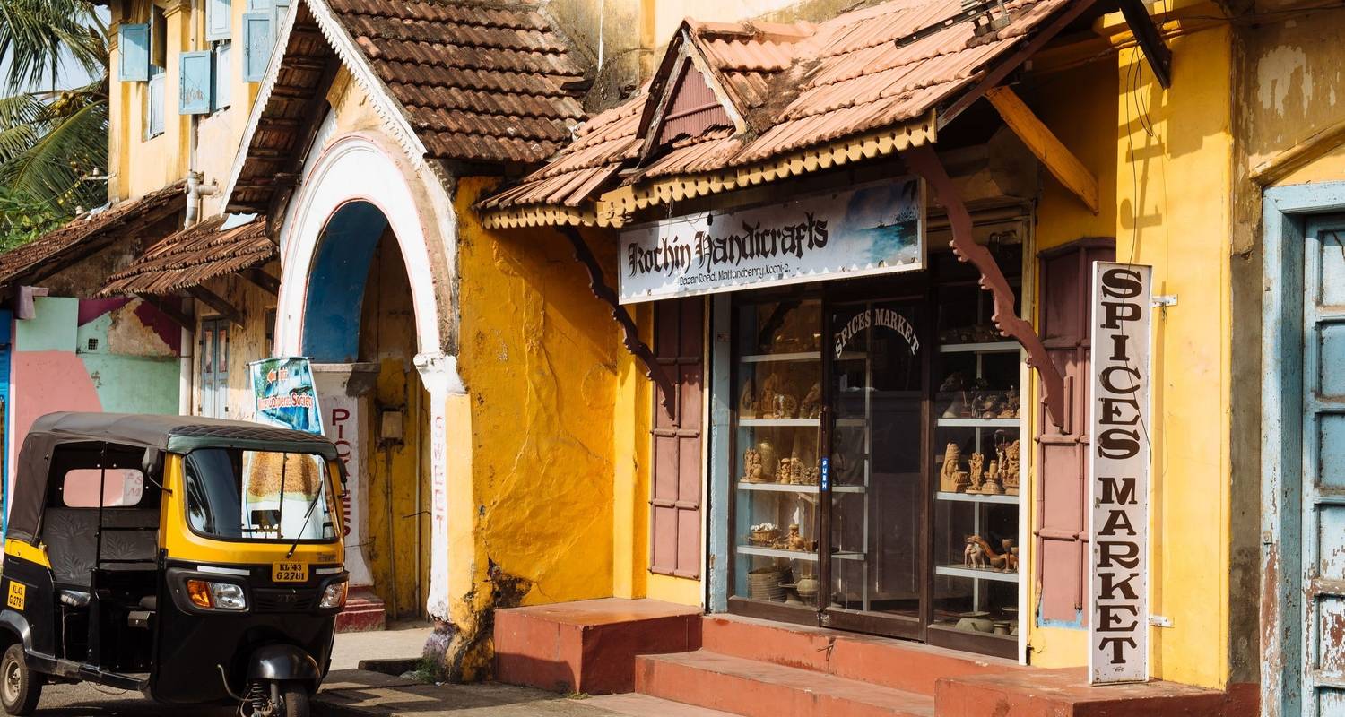 North And South India Tour From Mumbai