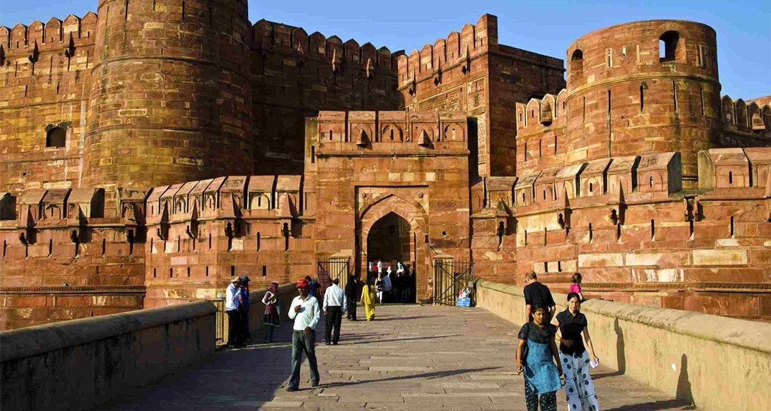 Golden Triangle Tour With Ranthambor & Amaritsar & Dharamsha