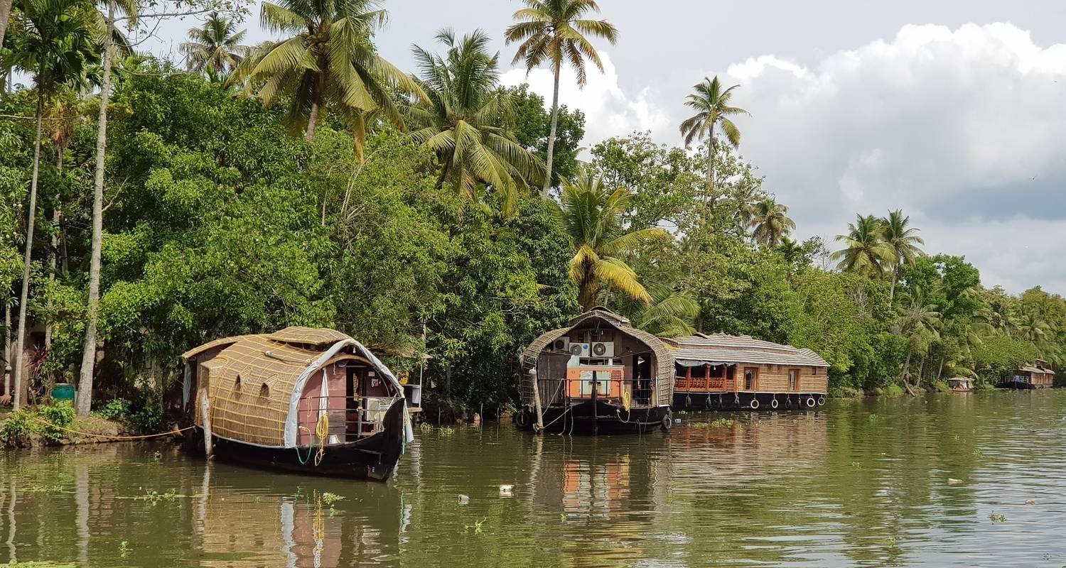 Golden Triangle Tour With Kerala