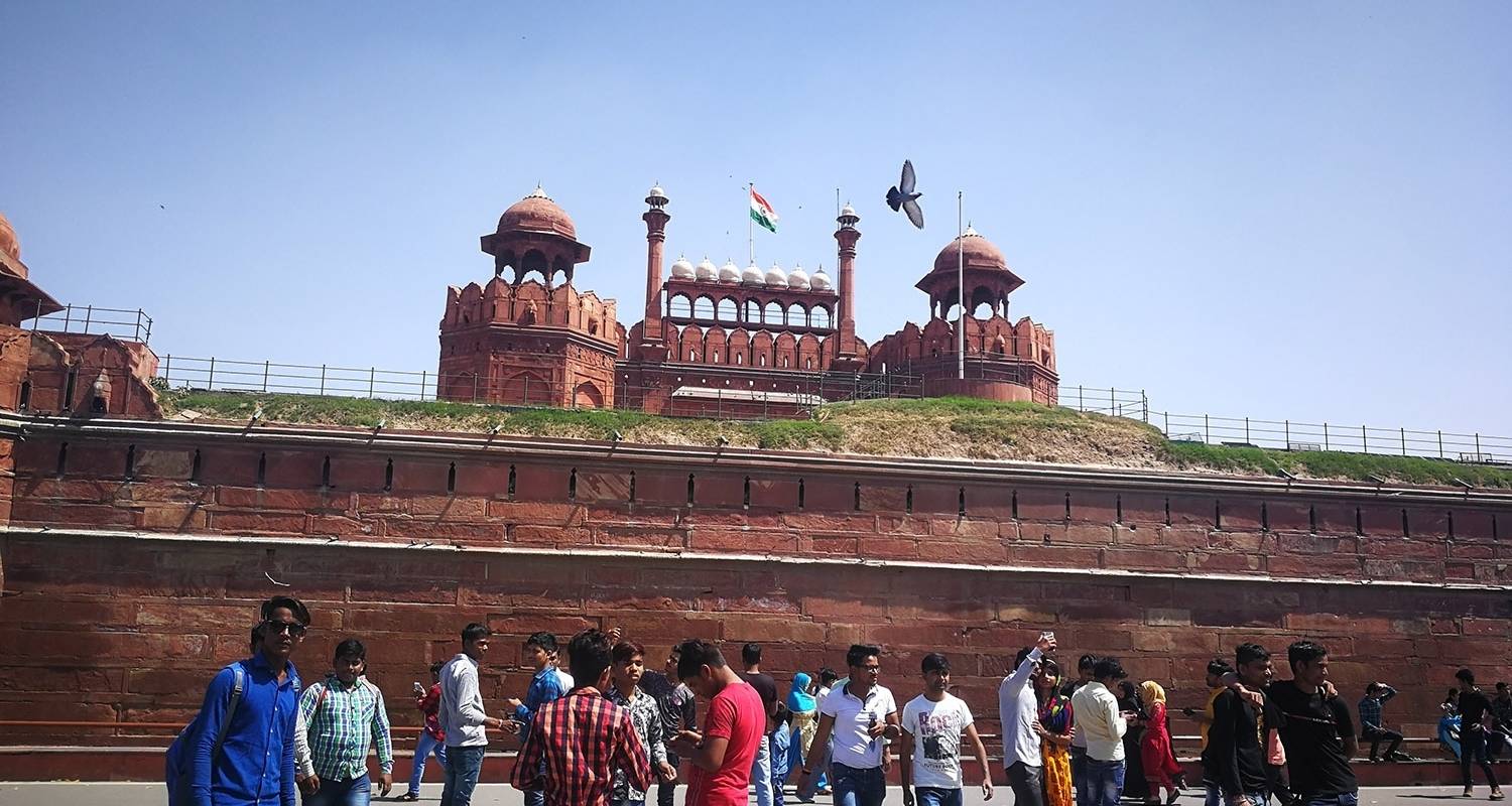 Customized India’S Golden Triangle & Rajasthan Trip With Dai