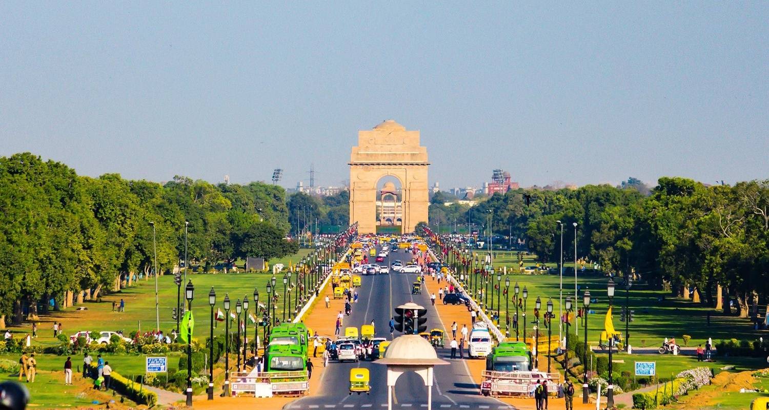 Grand Tour Of Northern India