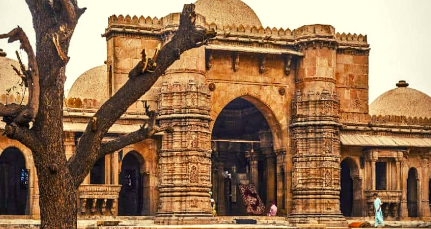Enchanting Rajasthan With Gujarat