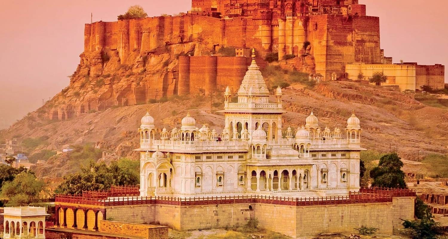 Rajasthan Travel Service For 14 Days