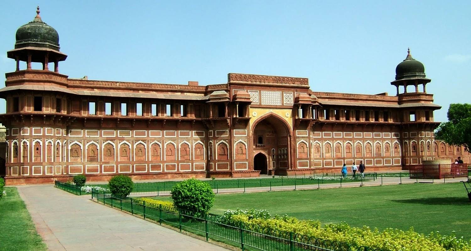 Unique & Adventure Golden Triangle Tour With Chambal Safari