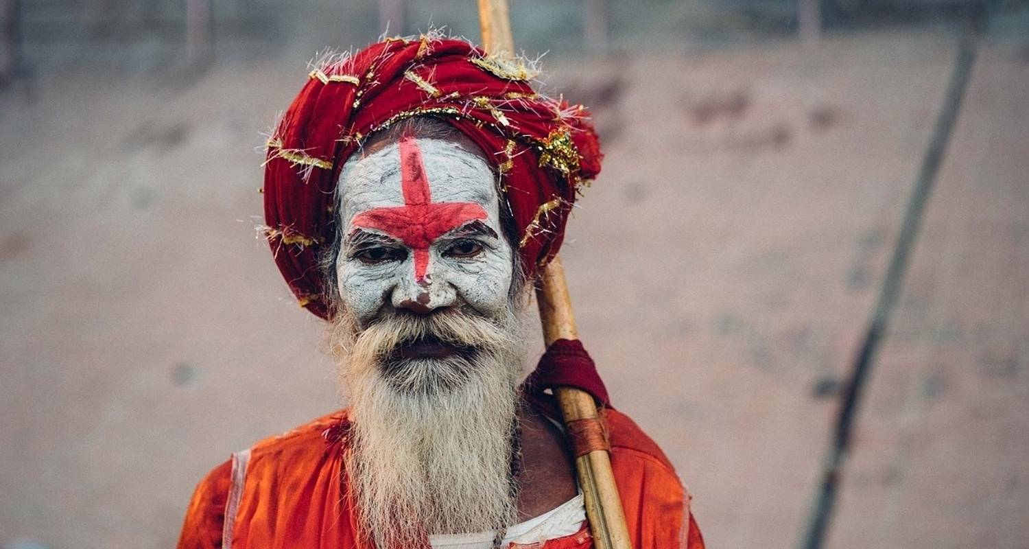 14 Days Tour Of Jaipur, Agra, Khajuraho, Varanasi & Ajanta -