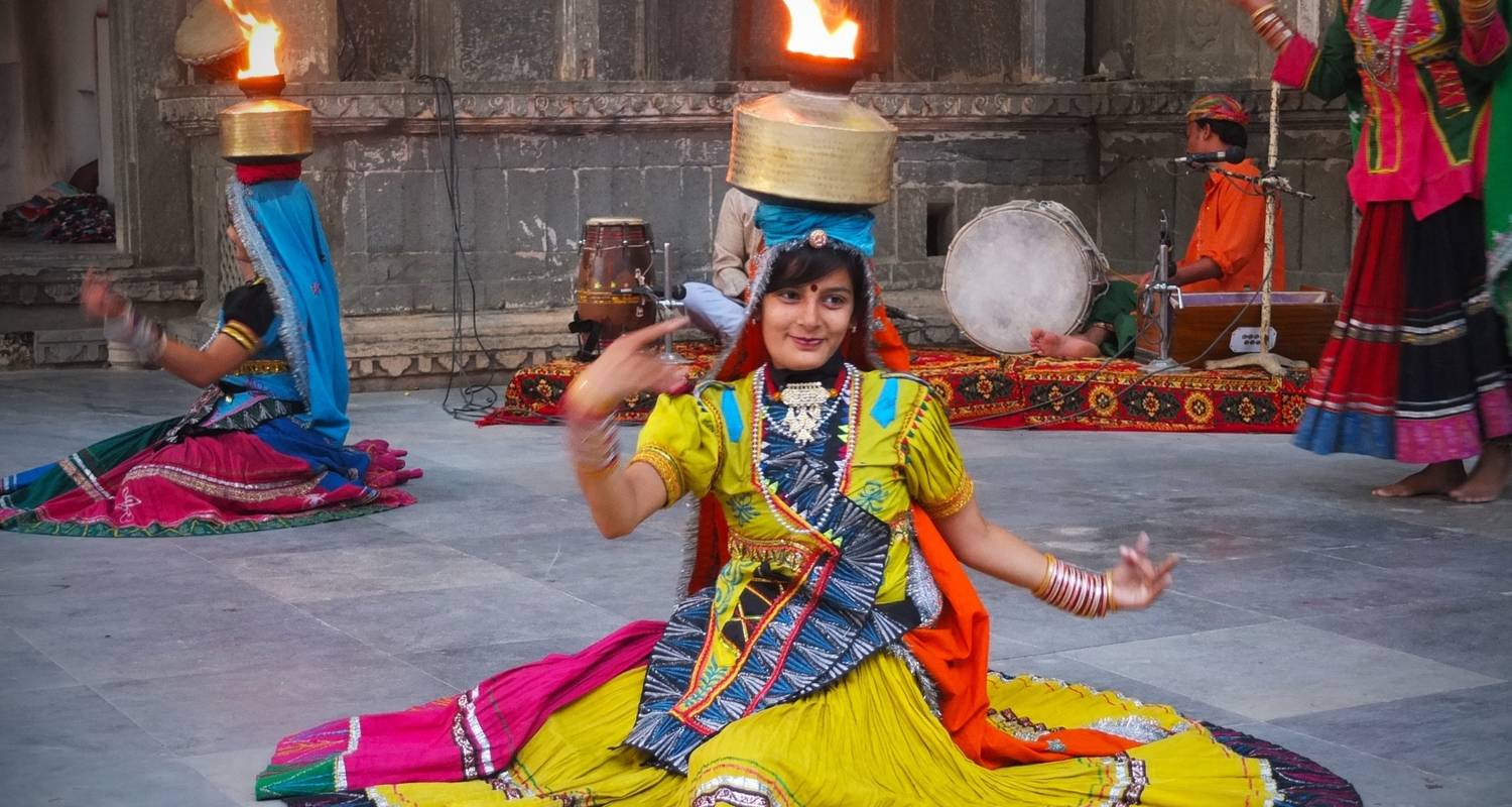 12 Days Tour Of Varanasi, Khajuraho, Agra & Rajasthan