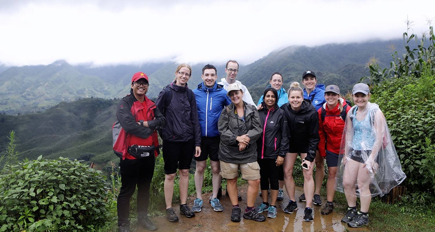 An adventure touring the most emblematic places in Viet Nam Vietnam: Hike, Bike & Kayak (9 Destinations)