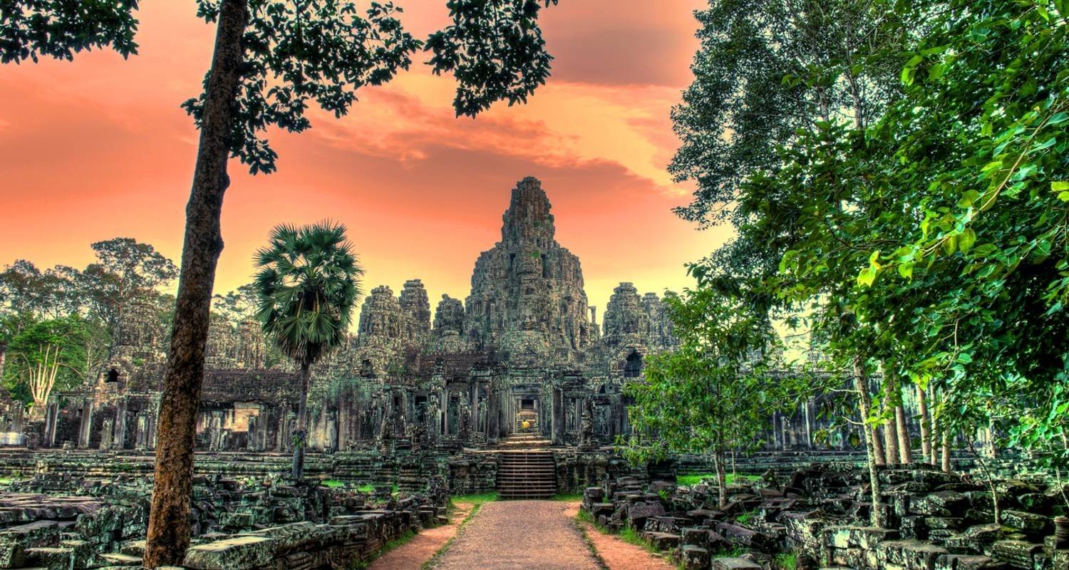An adventure touring the most emblematic places in Viet Nam Discovering Indochina: A Mekong Delta Adventure 17-Day