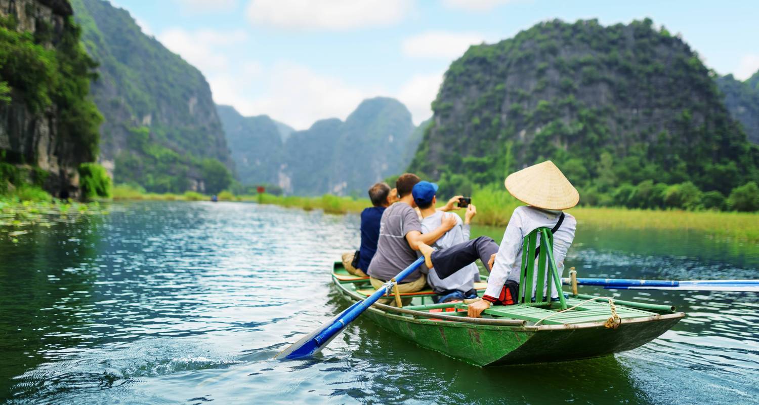 An adventure touring the most emblematic places in Viet Nam Glimpse Of Vietnam In 7 Days