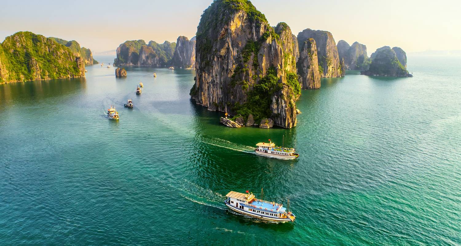 An adventure touring the most emblematic places in Viet Nam Spectacular Vietnam And Cambodia In 12 Days - Luxury Private