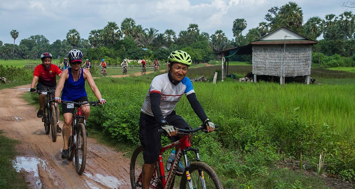 An adventure touring the most emblematic places in Viet Nam Cycle Northern Vietnam