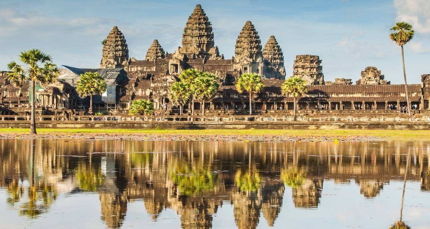 An adventure touring the most emblematic places in Viet Nam Highlights Of Vietnam & Cambodia Tour 10 Days - Private Tour