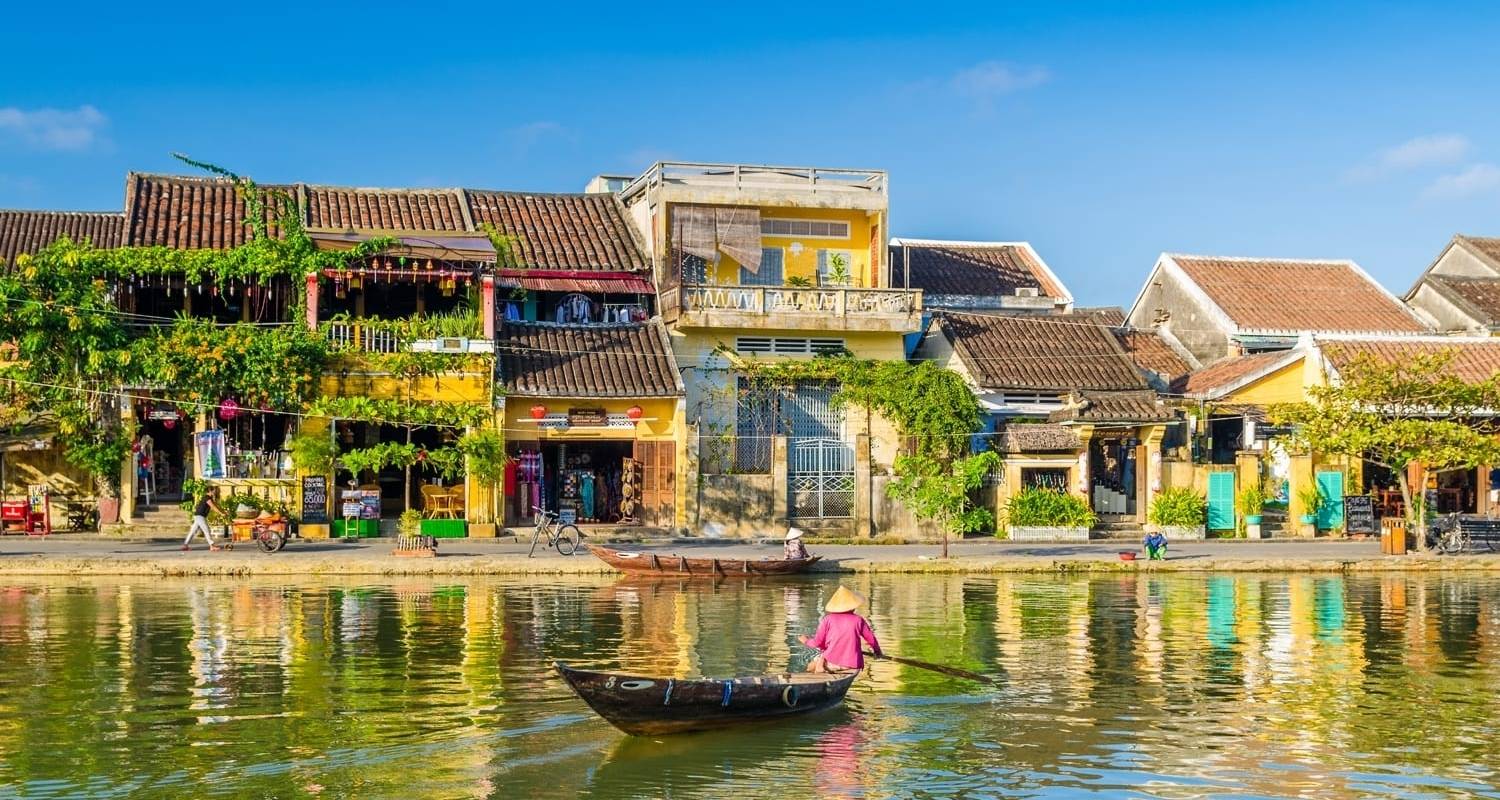 An adventure touring the most emblematic places in Viet Nam Incredible Vietnam Tour For Veterans 11 Days