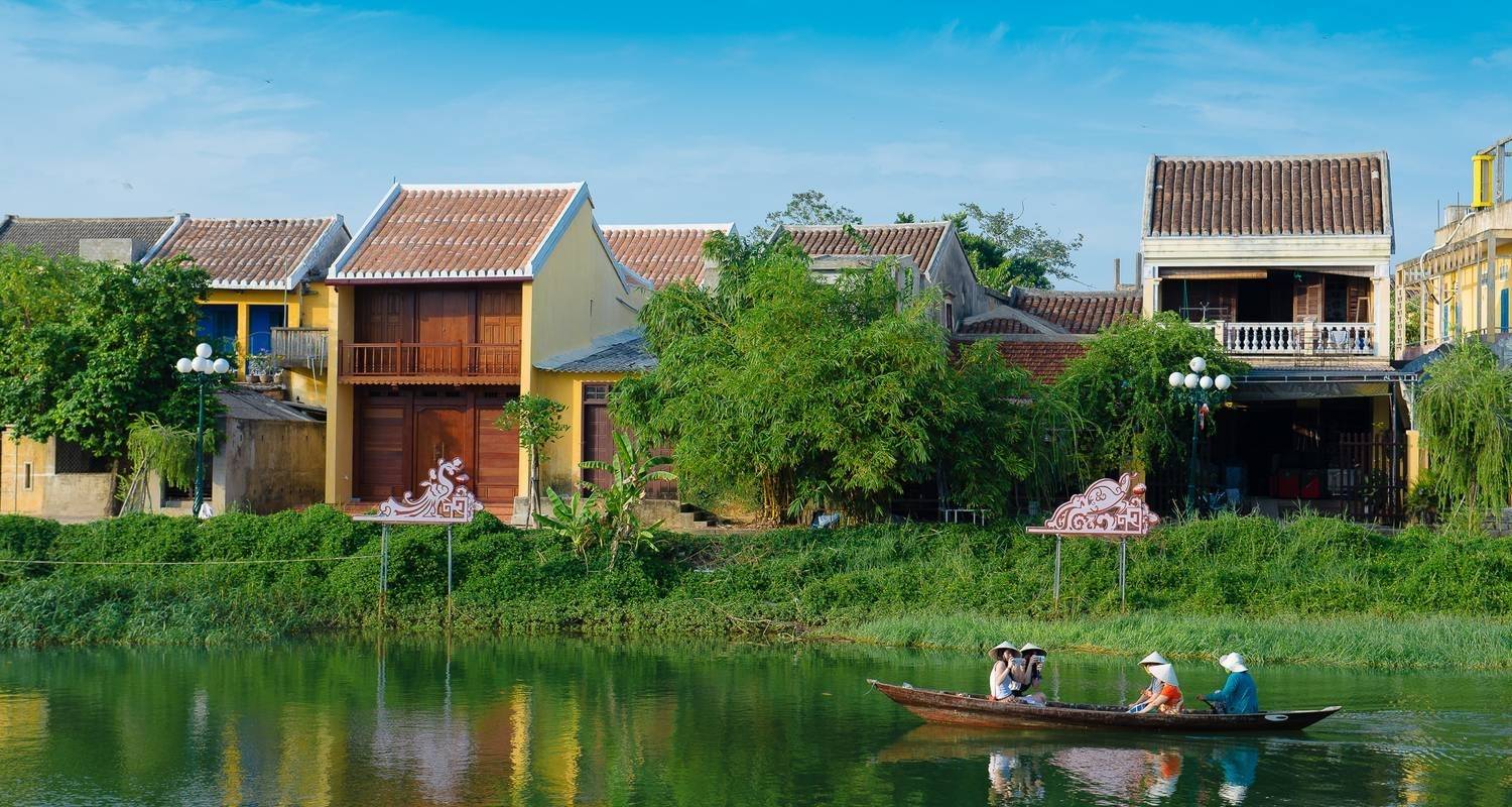 An adventure touring the most emblematic places in Viet Nam Essence Of Vietnam: Heritage, Scenery, And Relaxation - 16-D