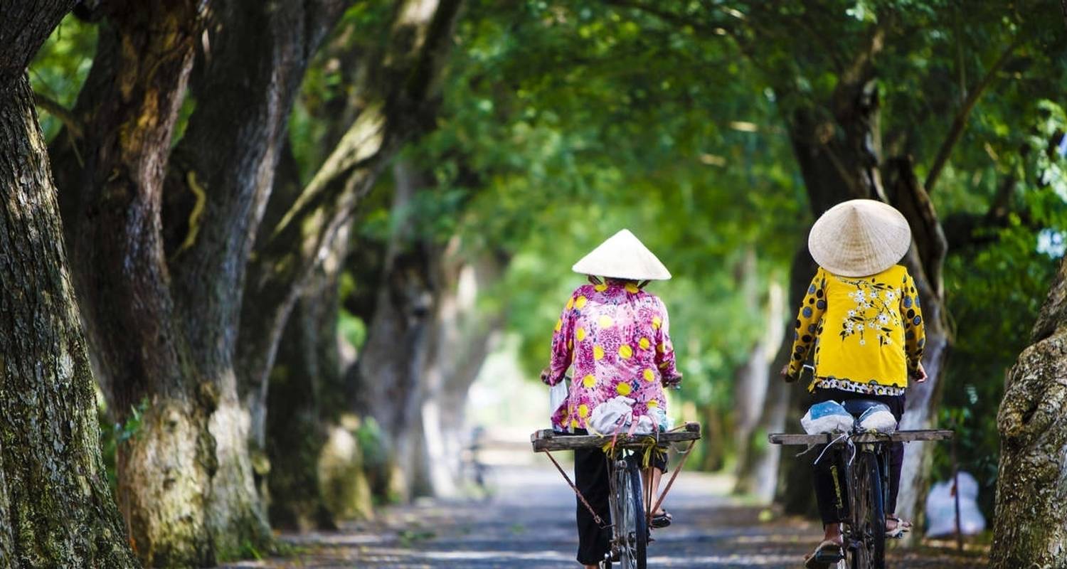 An adventure touring the most emblematic places in Viet Nam Highlights Of Vietnam And Cambodia