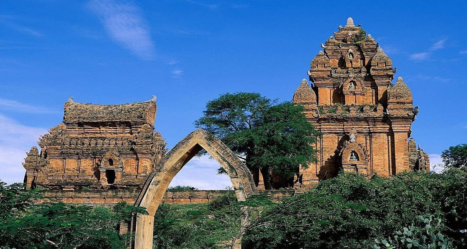 Vietnam Heritages - In Depth Culture Package Tour In 10 Days