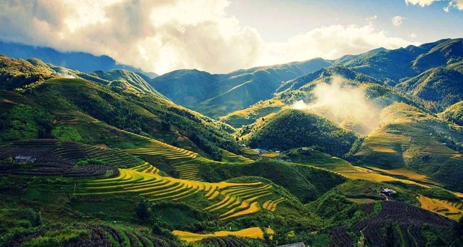 An adventure touring the most emblematic places in Cambodia The Best Of Cambodia And Vietnam 14 Days