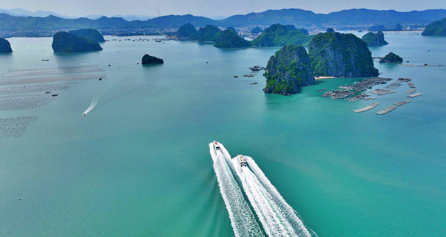 Magnificent Vietnam Tour From Saigon To Hanoi