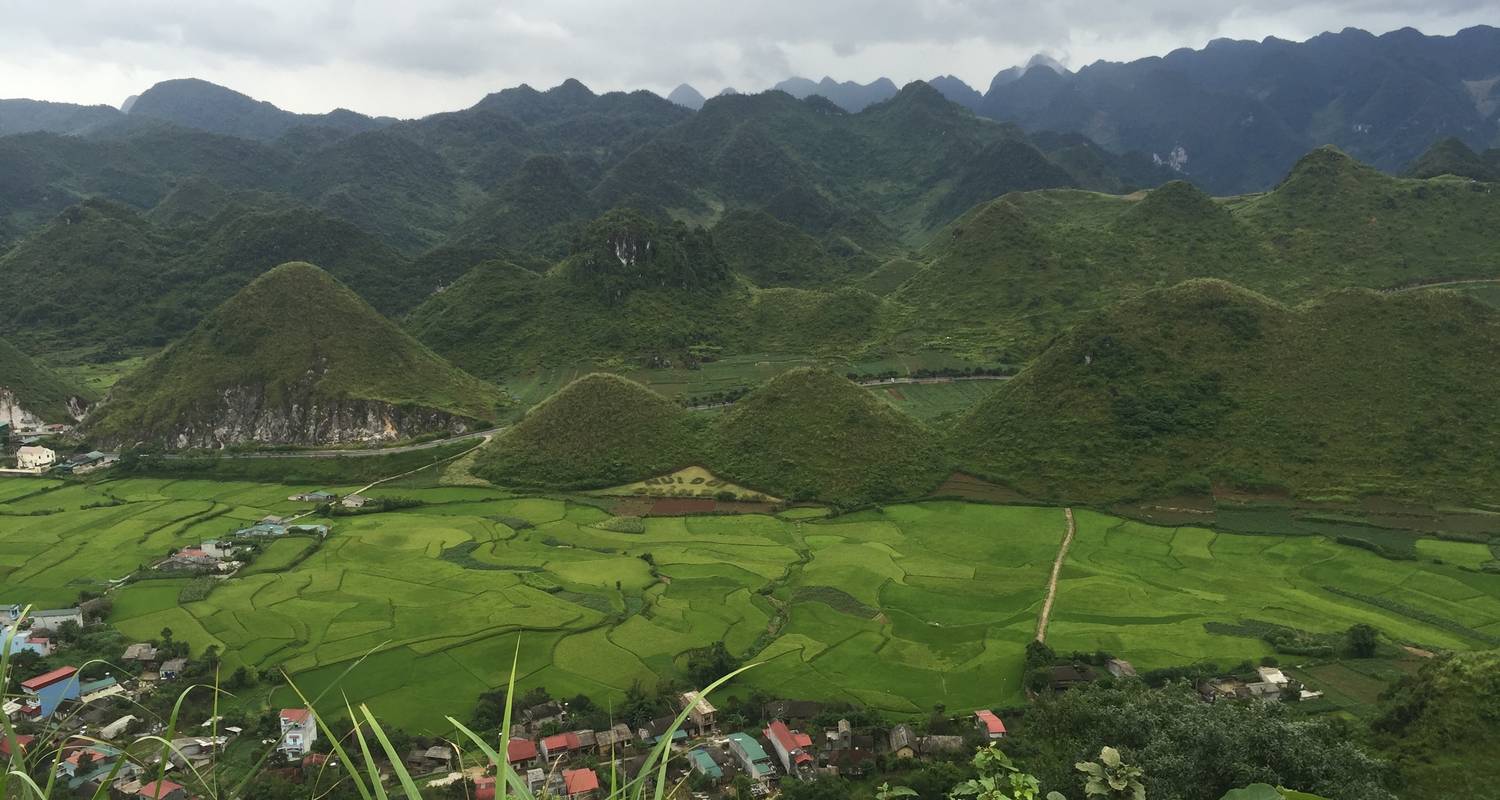 An adventure touring the most emblematic places in Viet Nam Ha Giang Sapa Tour 8 Days 7 Nights
