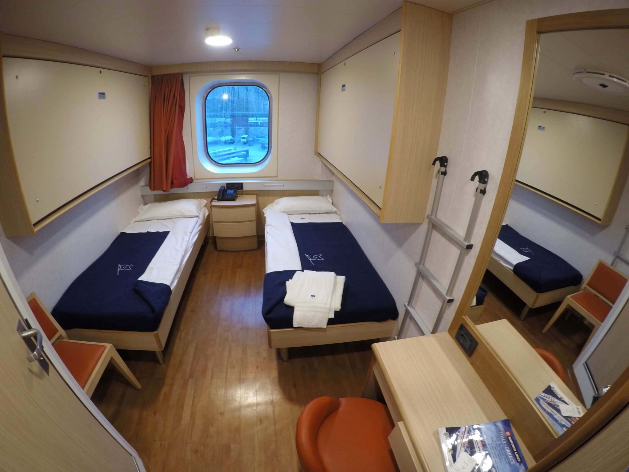 Rome-Ferry. Photo 1
