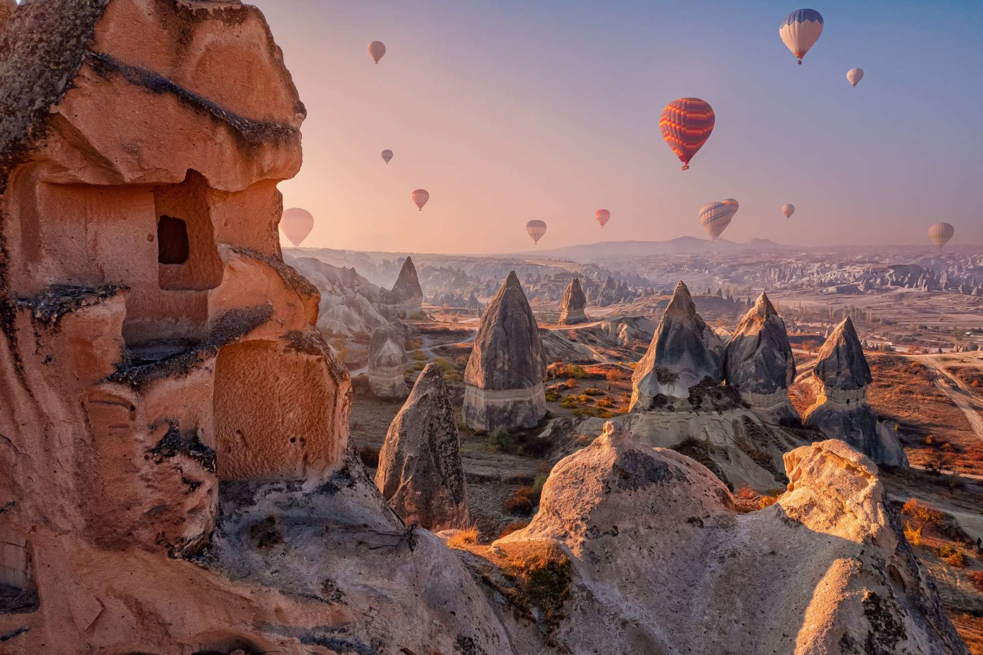 Pamukkale - Cappadocia (approx. 600 kms.). Photo 2